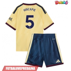 Lacne Dětský Futbalové dres Arsenal Piero Hincapie #5 2026-27 Krátky Rukáv - Tretina (+ trenírky)